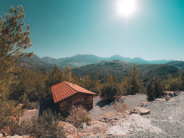 Cabanons et maisons troglodytes